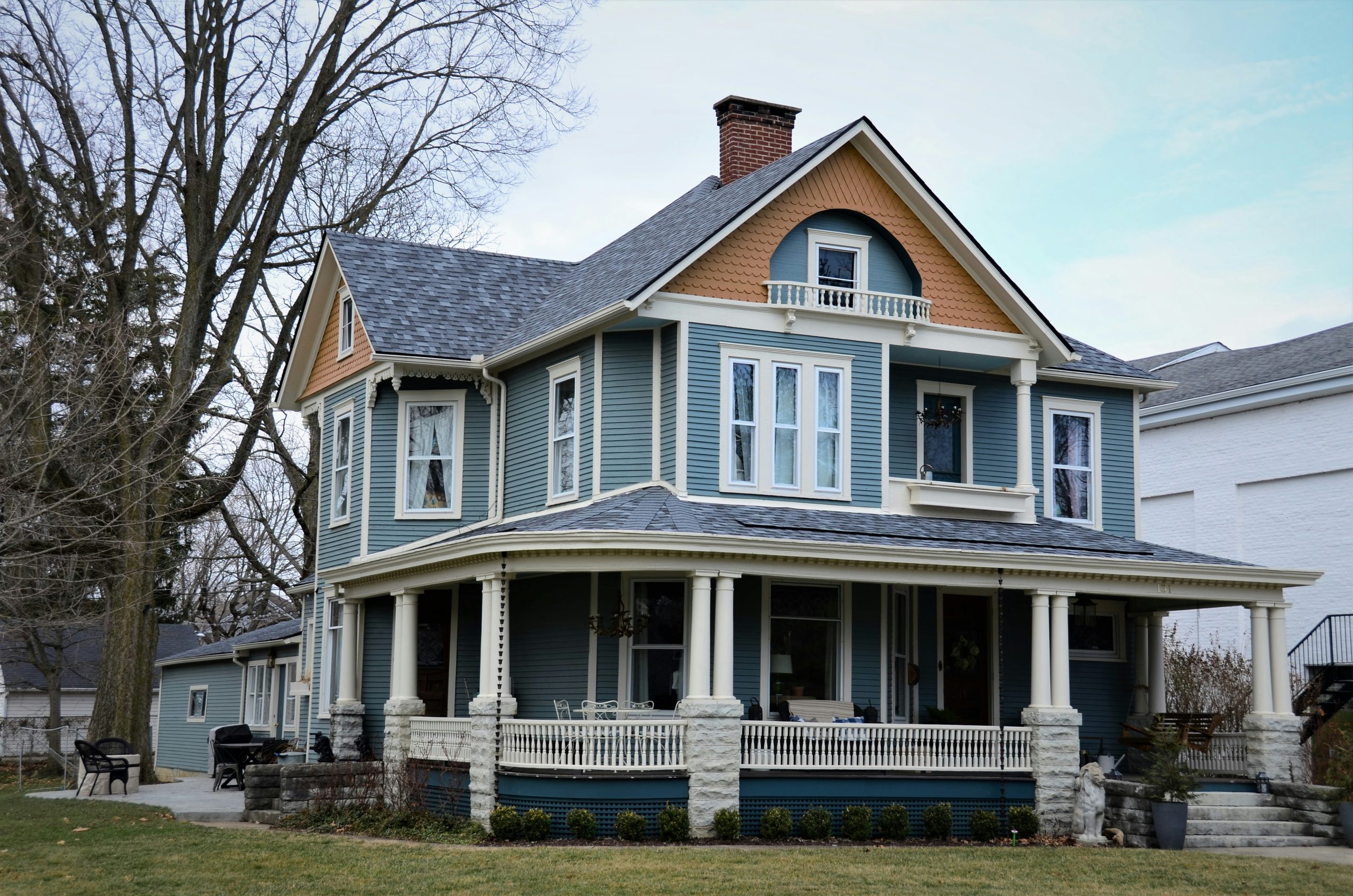 FEATURED LISTINGS roger starnes sr jdtqtylw3bo unsplash